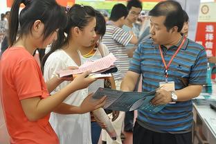 迈克-布朗：基根-穆雷今日会出战 并且不会有出场时间的限制